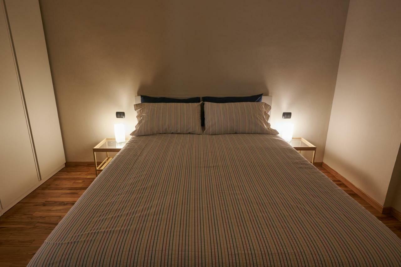 Famagosta 10 Apartment Milan Luaran gambar